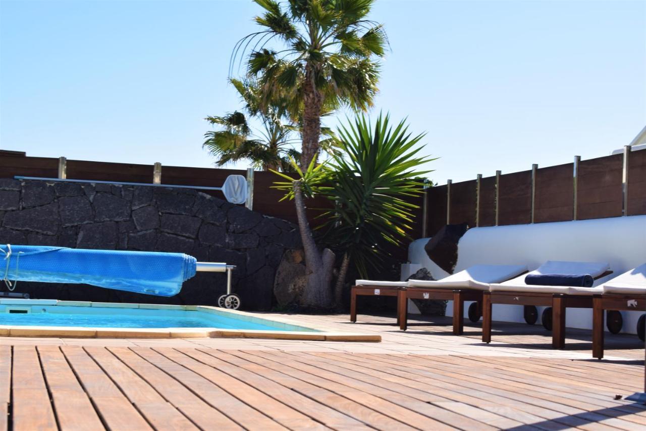Villa Alai. Privacidad. Piscina Climatizada. Wifi. Tv Cable. Playa Blanca  Extérieur photo